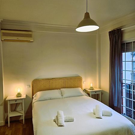 Triana Pura Life Apartment Seville Exterior photo